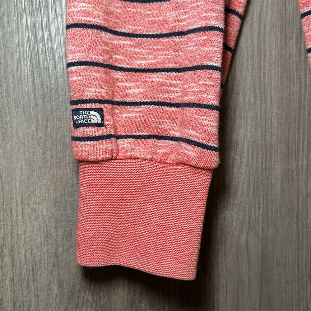 The North Face A5 Series Coral Striped Full Zip Hoodie - Large - Picture 3 of 8